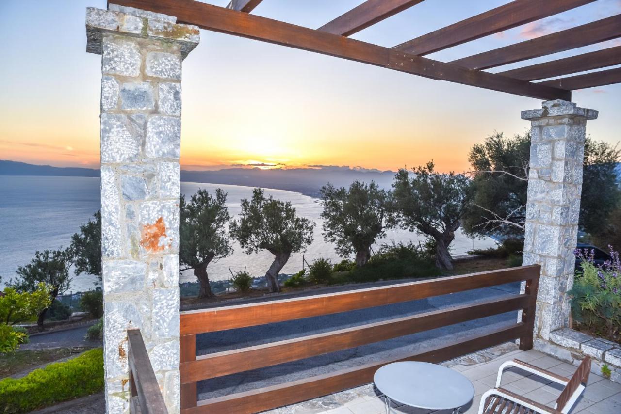 Ryalos Villas Kalamáta Buitenkant foto