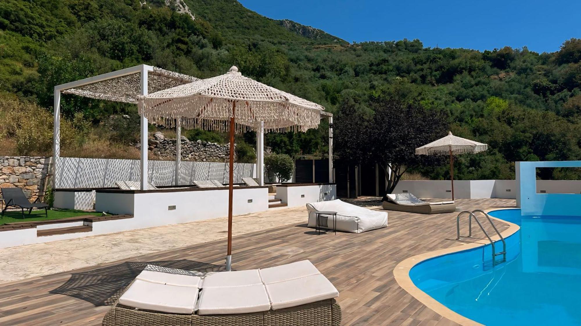 Ryalos Villas Kalamáta Buitenkant foto